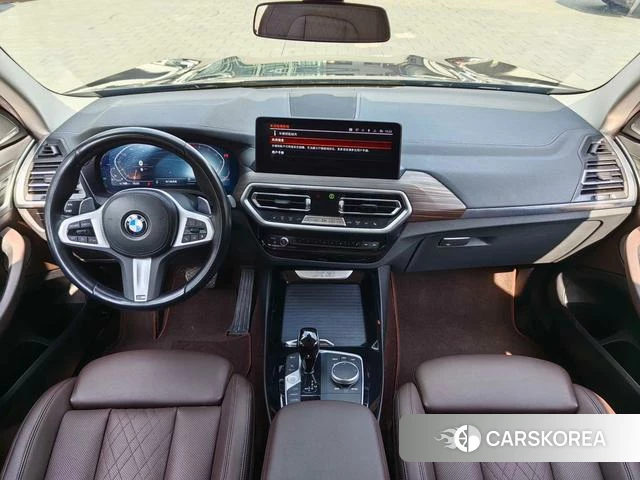 BMW X3 2022 Черный из Китая, фото 2