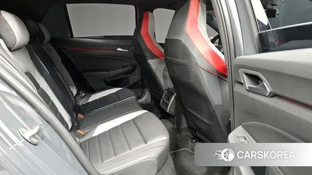 Volkswagen Golf 8th Generation 2023 Серый из Кореи, фото 2