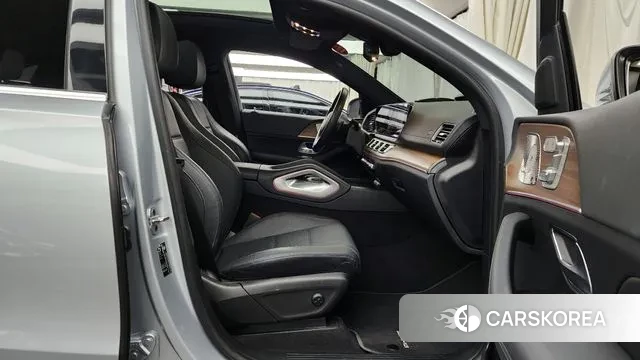 Mercedes-Benz GLE-Class W167 2022 Серебристо-серый из Кореи, фото 2