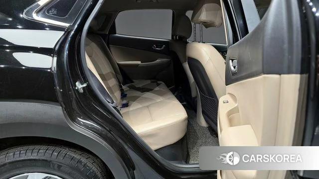 Hyundai Kona Hybrid 2020 Черный из Кореи, фото 2