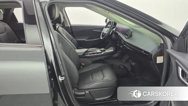 Kia EV6 2022 Серый из Кореи, фото 2