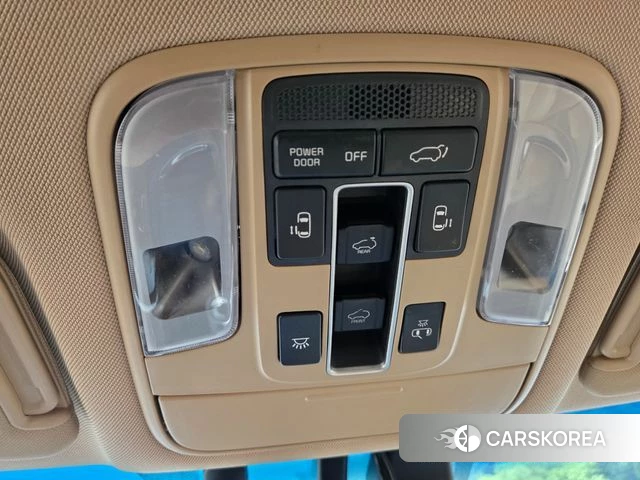 Kia The New Carnival id 4378005 из Кореи 2