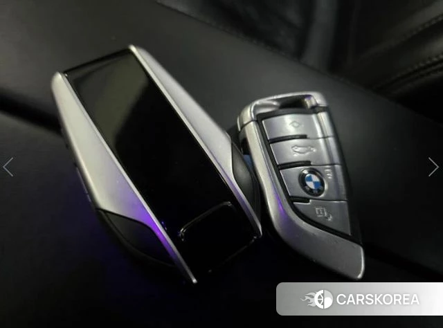 BMW 5 Series (G30) 2019 Белый из Кореи, фото 2