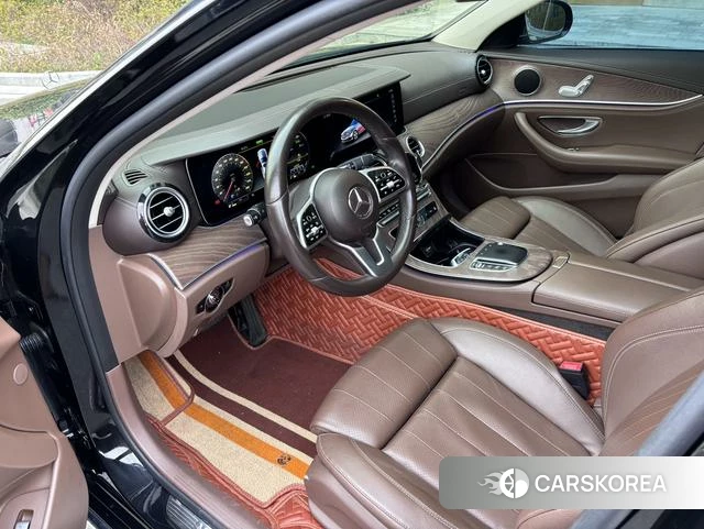 Mercedes-Benz E-class 2019 Черный из Китая, фото 2