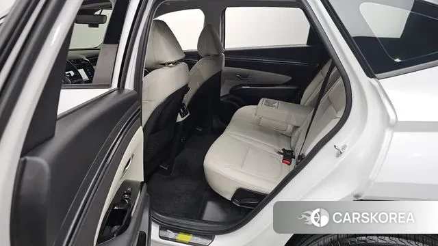 Hyundai Tucson (NX4) 2023 Белый из Кореи, фото 2