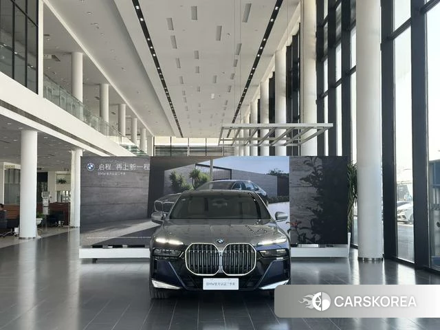 BMW 7 series id 3908070 из Китая 2