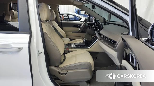 Kia Carnival 4th generation 2021 Белый из Кореи, фото 2