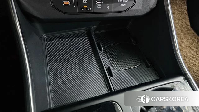 Kia The New Carnival 4th Generation 2024 Белый из Кореи, фото 2