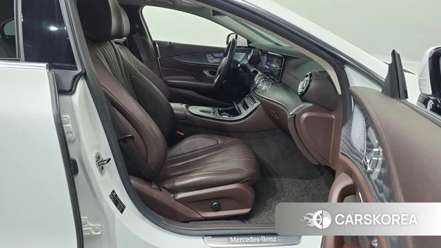 Mercedes-Benz CLS-Class C257 2021 Белый из Кореи, фото 2