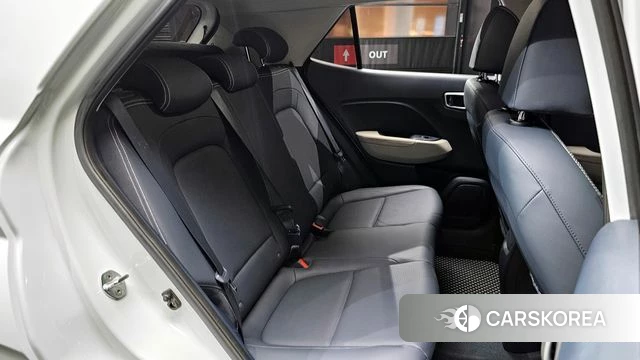 Hyundai Venue 2021 Белый из Кореи, фото 2