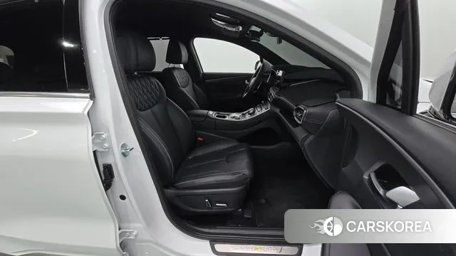 Hyundai The New Santa Fe 2023 Белый из Кореи, фото 2