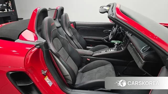 Porsche 718 Boxster 2021 Красный из Кореи, фото 2