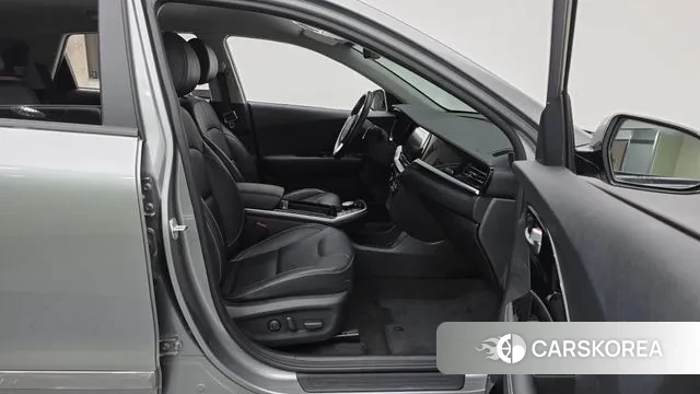 Kia Niro EV 2021 Серебристо-серый из Кореи, фото 2