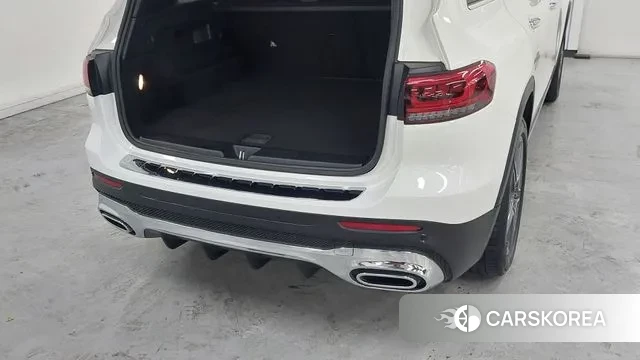 Mercedes-Benz GLB-Class X247 2021 Белый из Кореи, фото 2