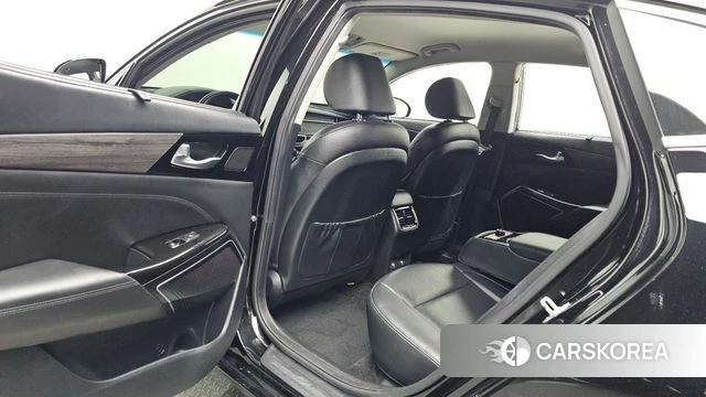 Kia K7 Premier Hybrid 2021 Черный из Кореи, фото 2