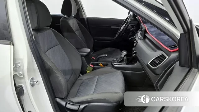 Kia Seltos 2021 Белый из Кореи, фото 2