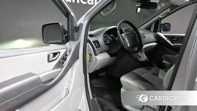 Hyundai The New Grand Starex 2019 Серебряный из Кореи, фото 2