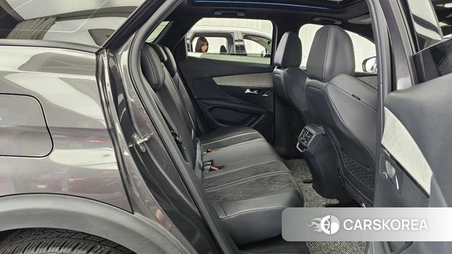 Peugeot 3008 second generation 2020 Серый из Кореи, фото 2