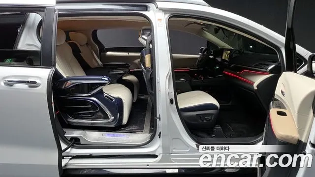 Toyota Sienna 4th Generation 2023 Белый из Кореи, фото 2