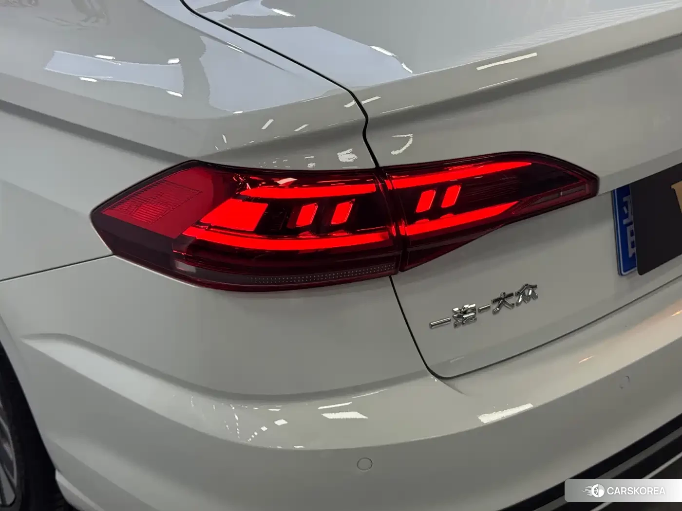 Volkswagen Bora 2023 Белый из Китая, фото 2