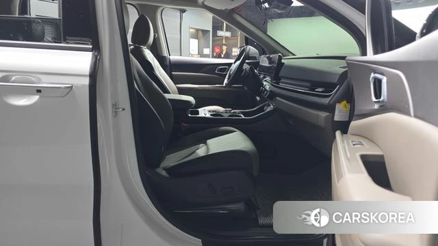 Kia The New Carnival 4th Generation 2024 Белый из Кореи, фото 2