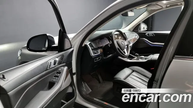 BMW X5 (G05) 2021 Белый из Кореи, фото 2