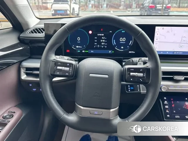 Hyundai Grandeur Hybrid (GN7) 2023 Белый из Кореи, фото 2