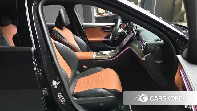 Mercedes-Benz C-Class W206 2023 Черный из Кореи, фото 2
