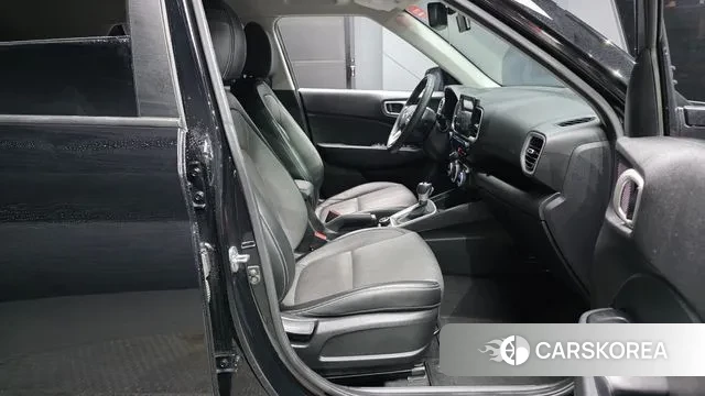 Hyundai Venue 2019 Черный из Кореи, фото 2