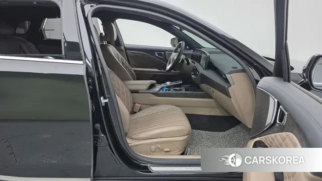 Kia K8 2022 Черный из Кореи, фото 2