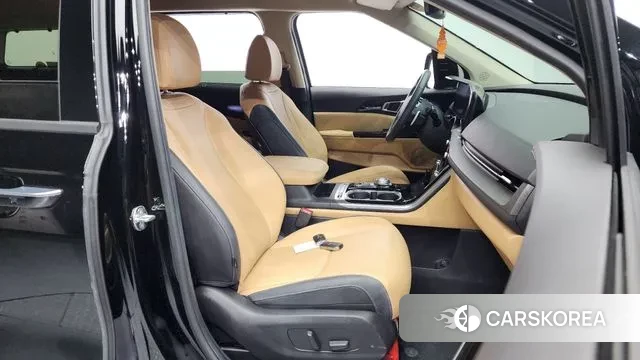 Kia Carnival 4th generation 2023 Черный из Кореи, фото 2
