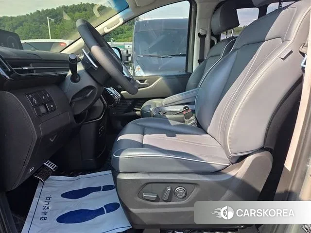 Hyundai Staria 2021 Серый из Кореи, фото 2