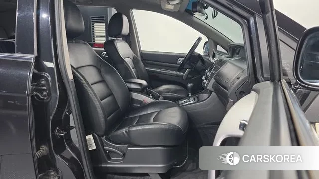 Ssangyong Korando Turismo 2018 Черный из Кореи, фото 2
