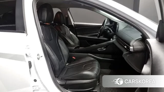 Hyundai Avante Hybrid (CN7) 2021 Белый из Кореи, фото 2