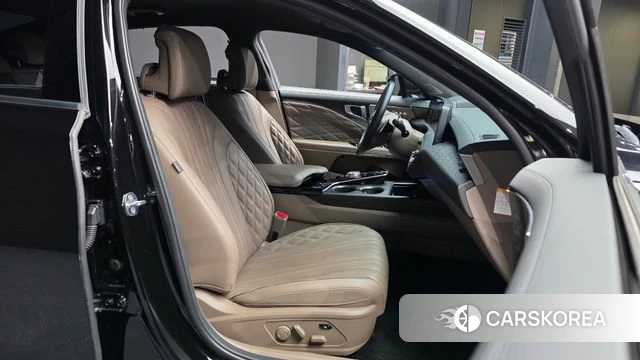 Kia K8 Hybrid 2023 Черный из Кореи, фото 2