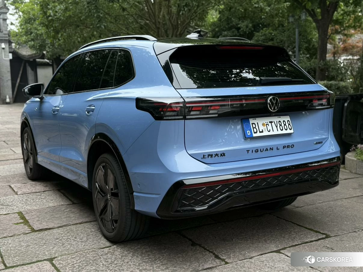 Volkswagen Tiguan L 2024 Синий из Китая, фото 2