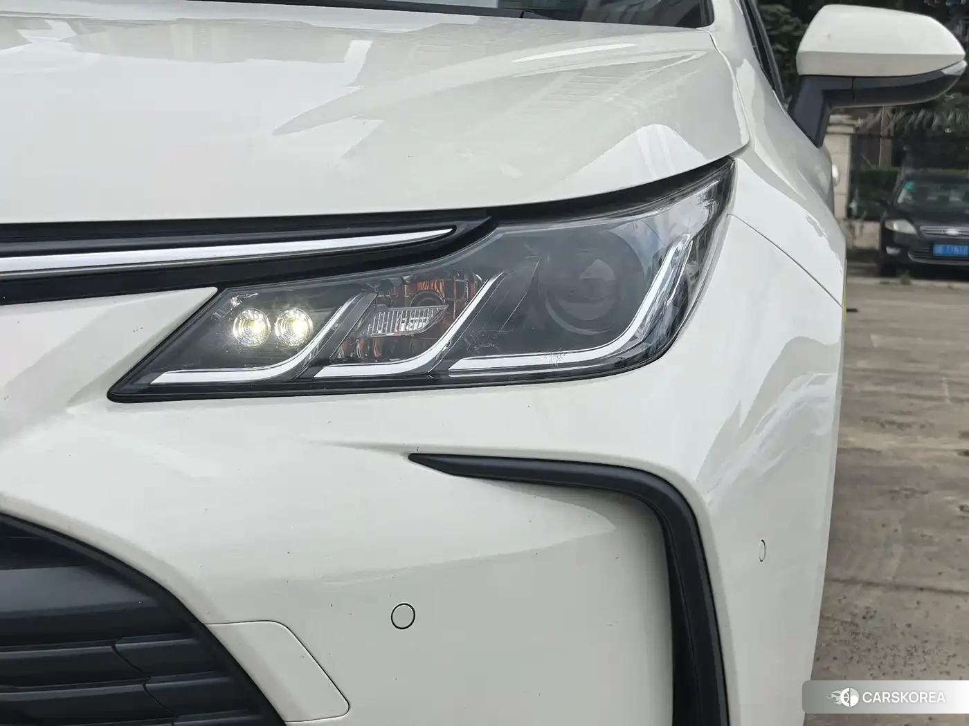Toyota Corolla 2022 Белый из Китая, фото 2