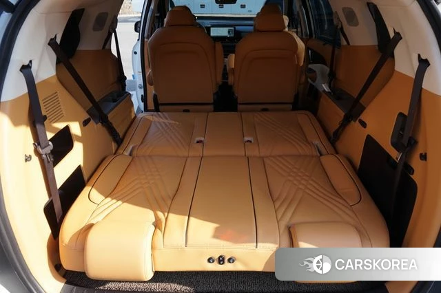 Kia The New Carnival 4th Generation 2024 Белый из Кореи, фото 2