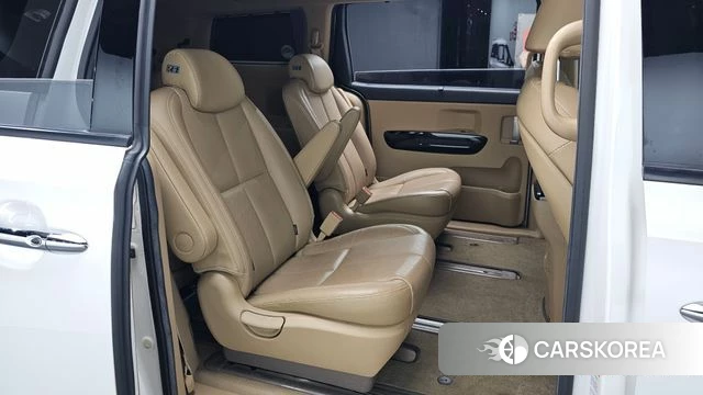Kia The New Carnival 2018 Белый из Кореи, фото 2