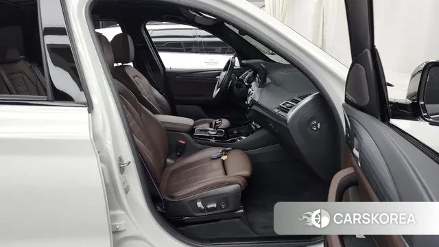 BMW X3 (G01) 2023 Белый из Кореи, фото 2