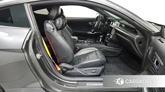 Ford Mustang 2019 Серый из Кореи, фото 2