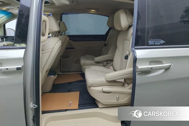 Buick GL8 2022 Желтый из Китая, фото 2