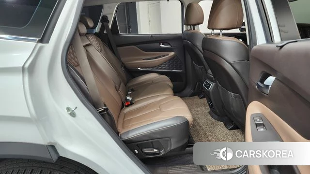 Hyundai The New Santa Fe 2021 Белый из Кореи, фото 2