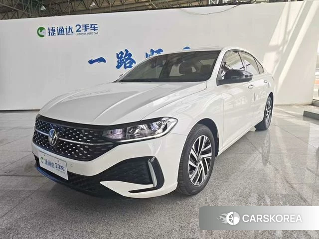 Volkswagen Lavida 2024 Белый из Китая, фото 2