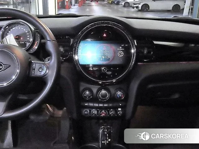 Mini Cooper 2022 Зеленый из Кореи, фото 2