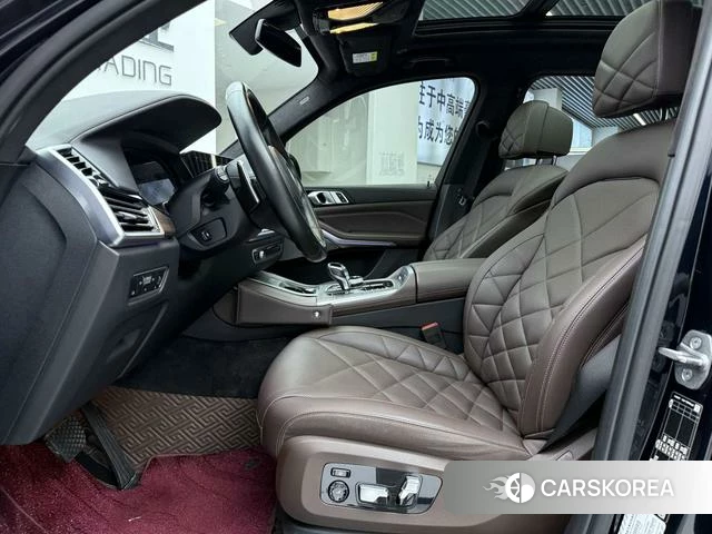 BMW X5 2022 Черный из Китая, фото 2