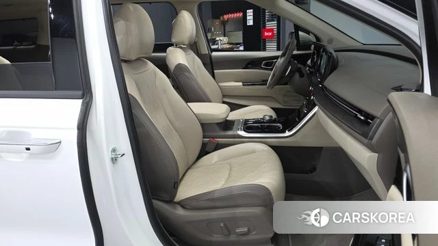 Kia Carnival 4th generation 2022 Белый из Кореи, фото 2