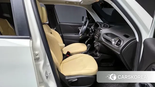 Jeep Renegade 2021 Белый из Кореи, фото 2