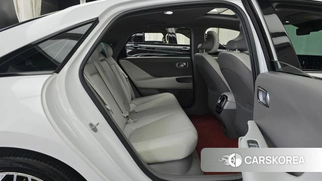 Hyundai Ionic 6 2022 Белый из Кореи, фото 2