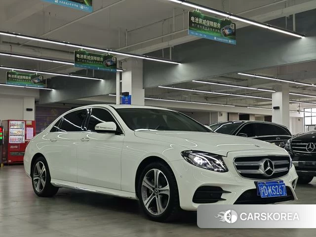 Mercedes-Benz E-class 2019 Белый из Китая, фото 2